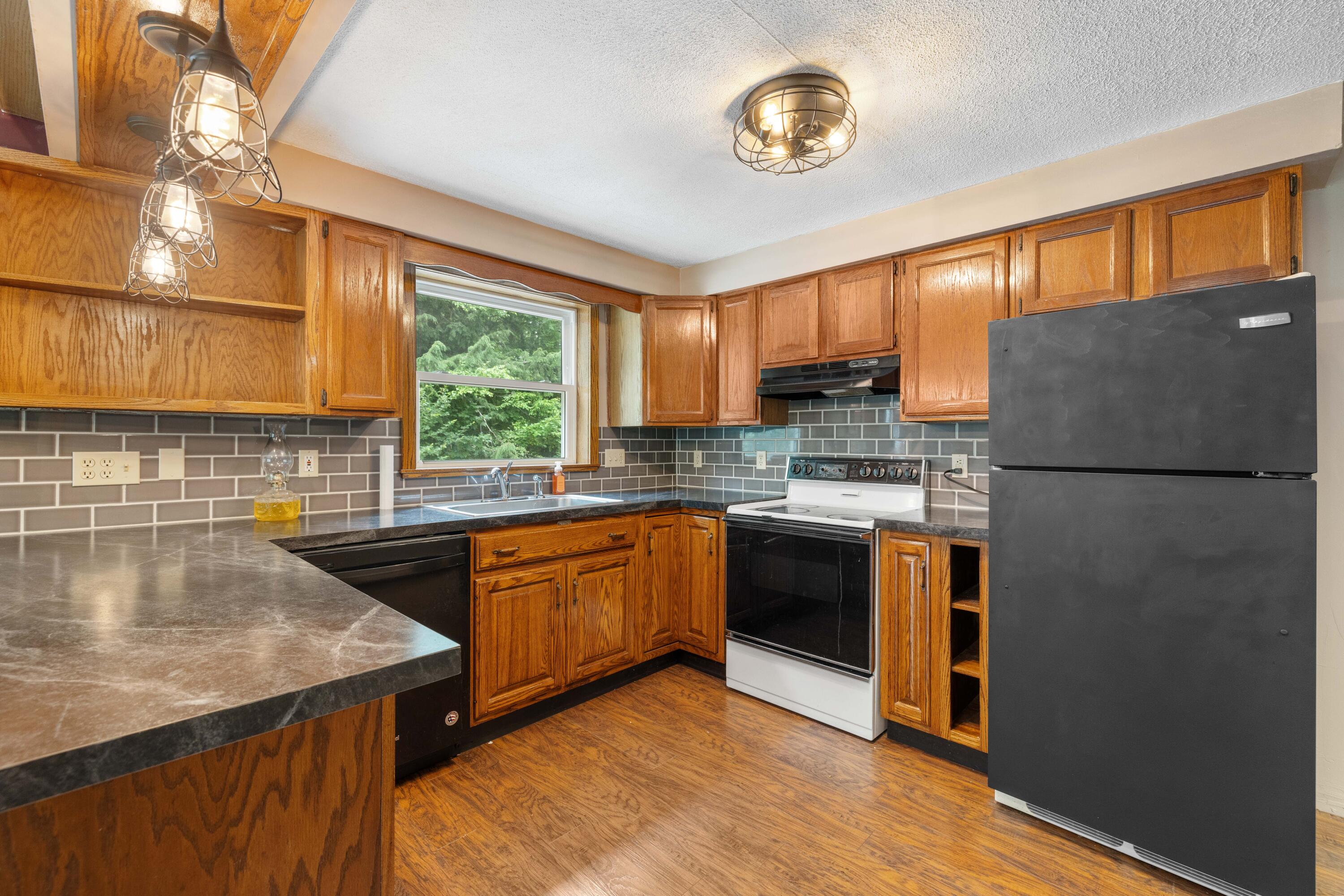 119 Northland Road North Waterboro, ME 04061 - Photo 17 of 32 Kitchen