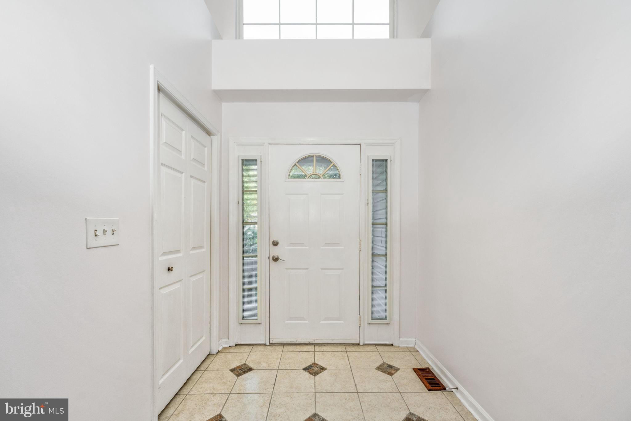203 Fairfax Lane Locust Grove, VA 22508 - Photo 4 of 54 a view of an entryway door