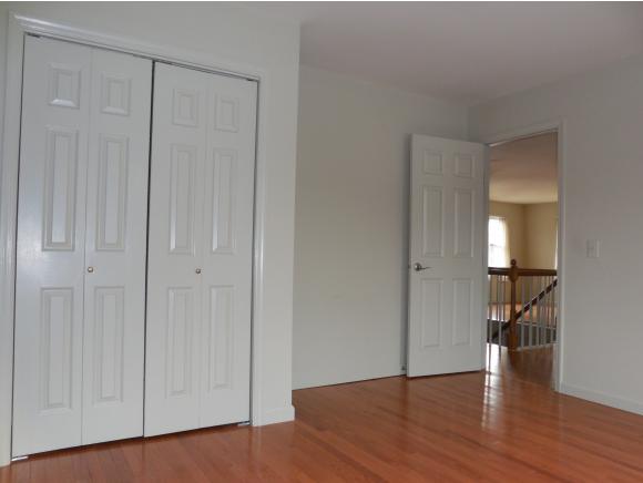 300-19 Grove Street, Unit 19 Rutland, VT 05701 - Photo 18 of 22