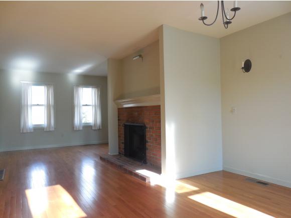 300-19 Grove Street, Unit 19 Rutland, VT 05701 - Photo 5 of 22