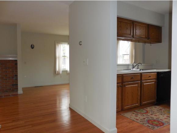 300-19 Grove Street, Unit 19 Rutland, VT 05701 - Photo 10 of 22