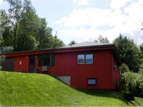 31 Mincklers Road Claremont, NH 03743 - Photo 1 of 5 Gallery Image 1