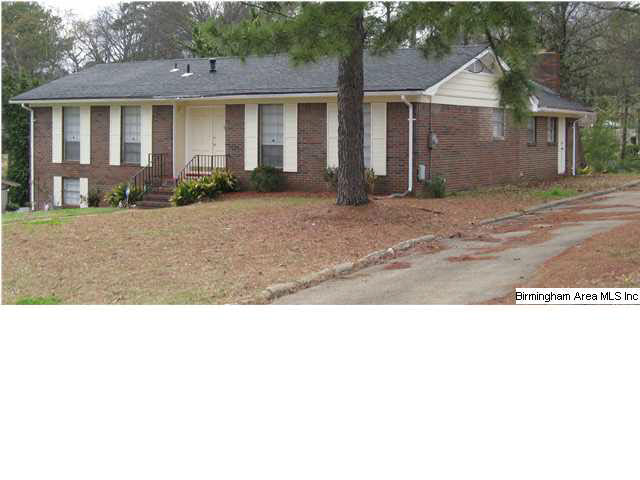 316 Claxton Way Fairfield, AL 35064 - Photo 1 of 1