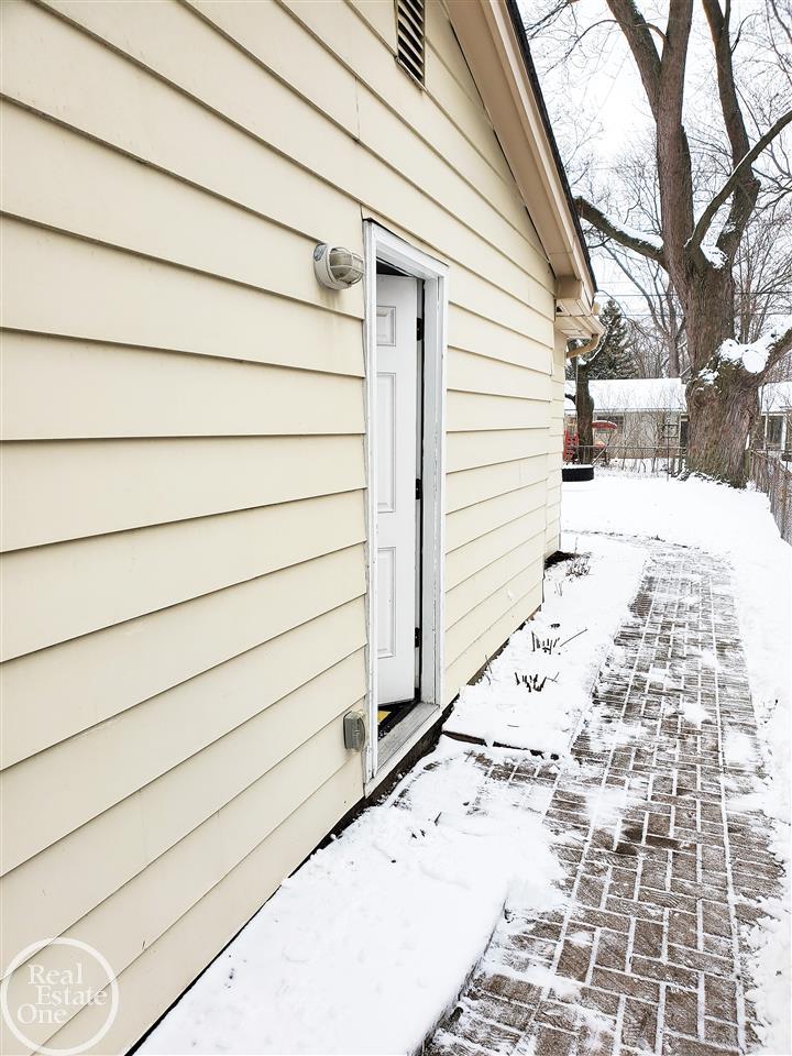 50710 Ryan Road Utica, MI 48317 - Photo 73 of 76
