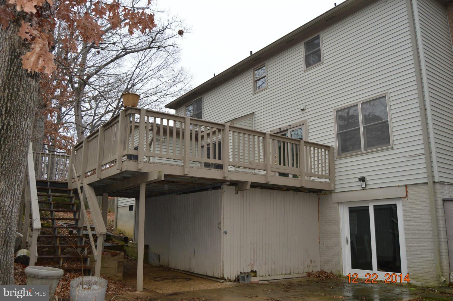 8435 Rushing Creek Court Springfield, VA 22153 - Photo 2 of 30 Exterior (Rear)