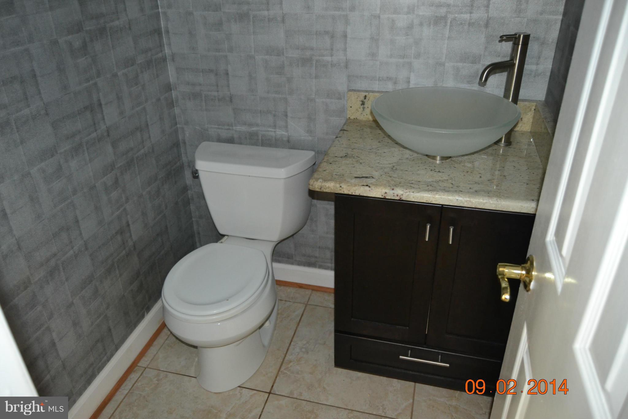 8435 Rushing Creek Court Springfield, VA 22153 - Photo 12 of 30 Bath
