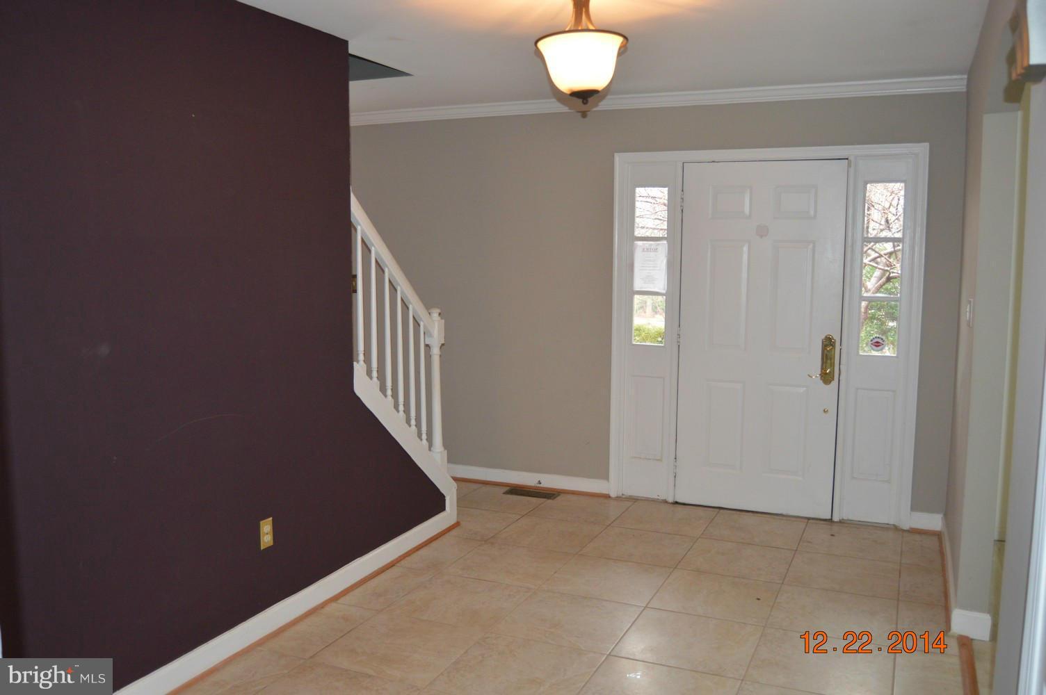 8435 Rushing Creek Court Springfield, VA 22153 - Photo 3 of 30 Interior (General)