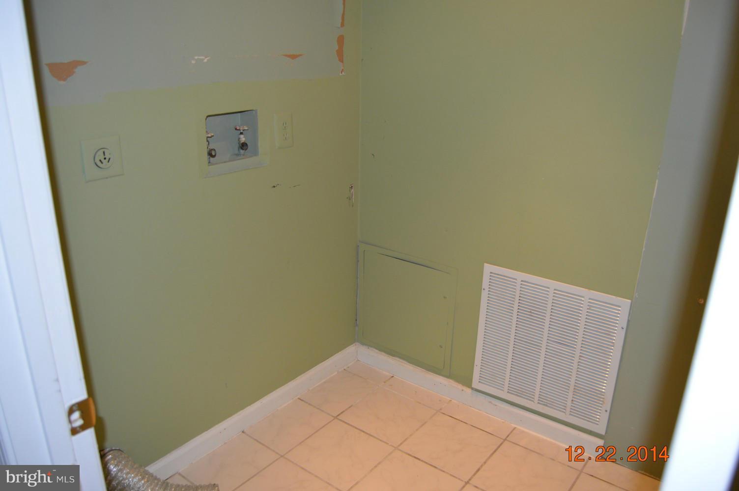 8435 Rushing Creek Court Springfield, VA 22153 - Photo 21 of 30 Interior (General)