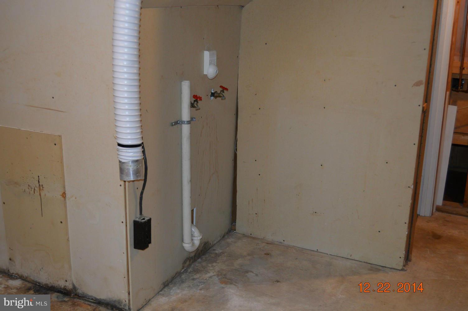 8435 Rushing Creek Court Springfield, VA 22153 - Photo 25 of 30 Basement