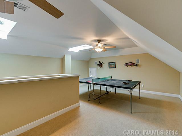 10806 Fox Hedge Road Matthews, NC 28105 - Photo 13 of 16 Gallery Image 13