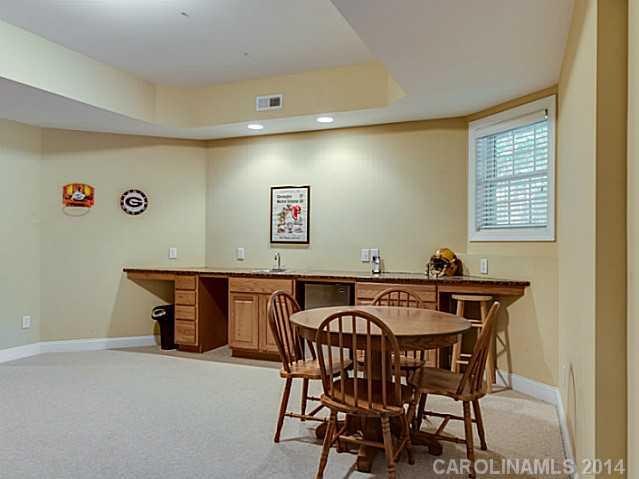 10806 Fox Hedge Road Matthews, NC 28105 - Photo 15 of 16 Gallery Image 15