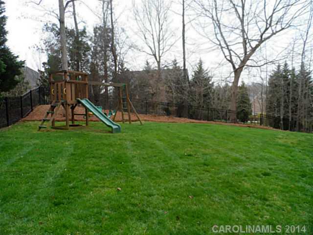 10806 Fox Hedge Road Matthews, NC 28105 - Photo 16 of 16 Gallery Image 16