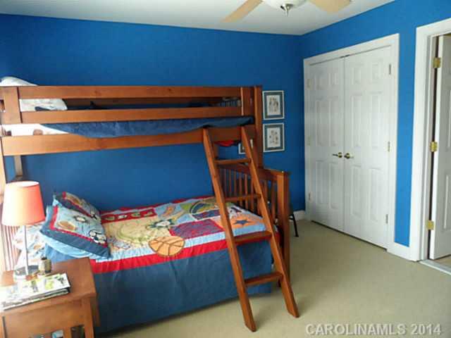 10806 Fox Hedge Road Matthews, NC 28105 - Photo 8 of 16 Gallery Image 8