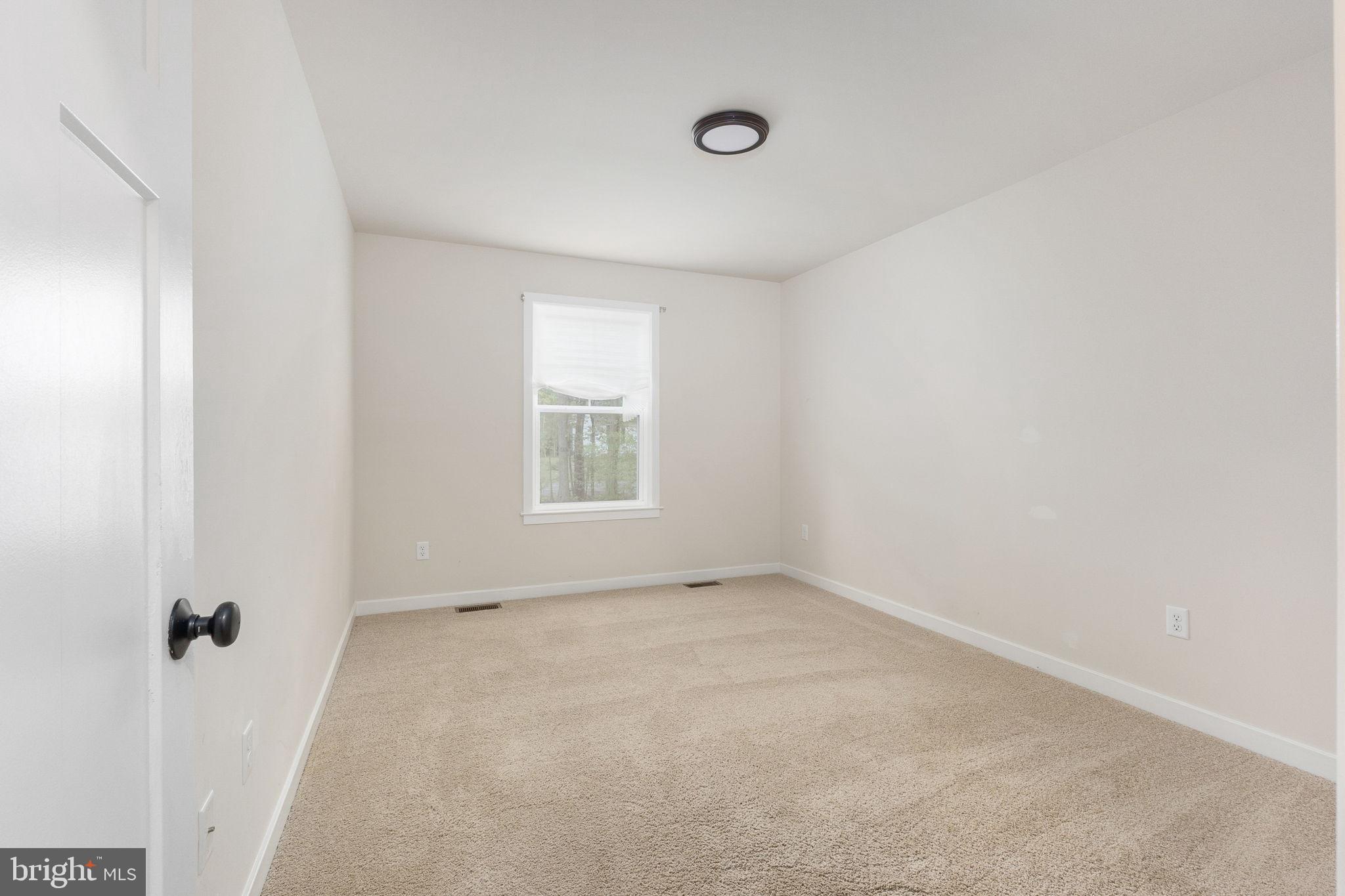 73 Azalea Way Colonial Beach, VA 22443 - Photo 36 of 48