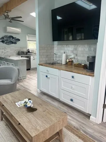 $2,300 | 36 Burnham Street, Charlestown, RI 02813