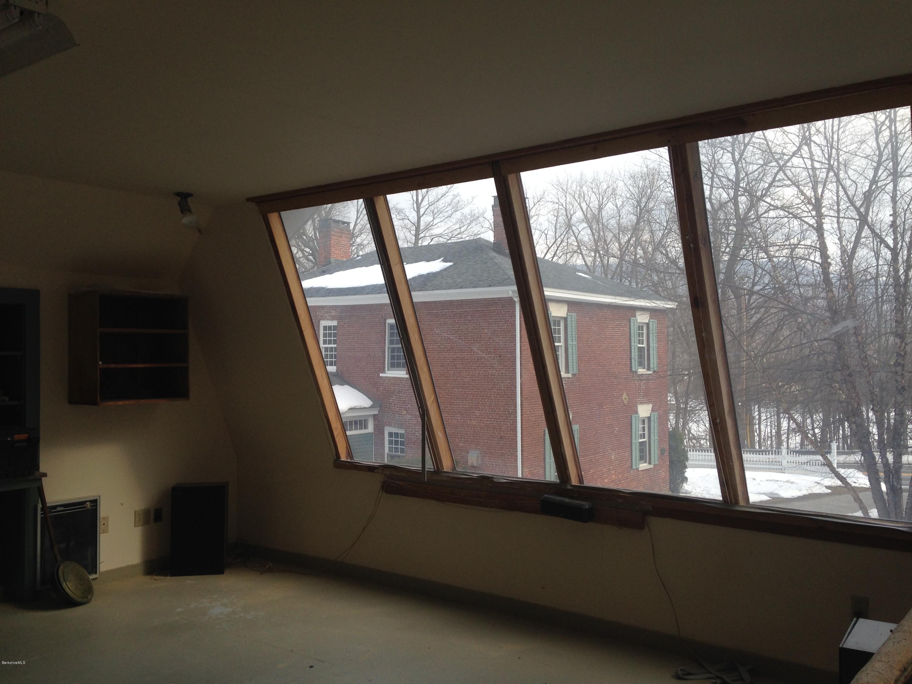 61 Hancock Road Williamstown, MA 01267 - Photo 43 of 46 Studio view