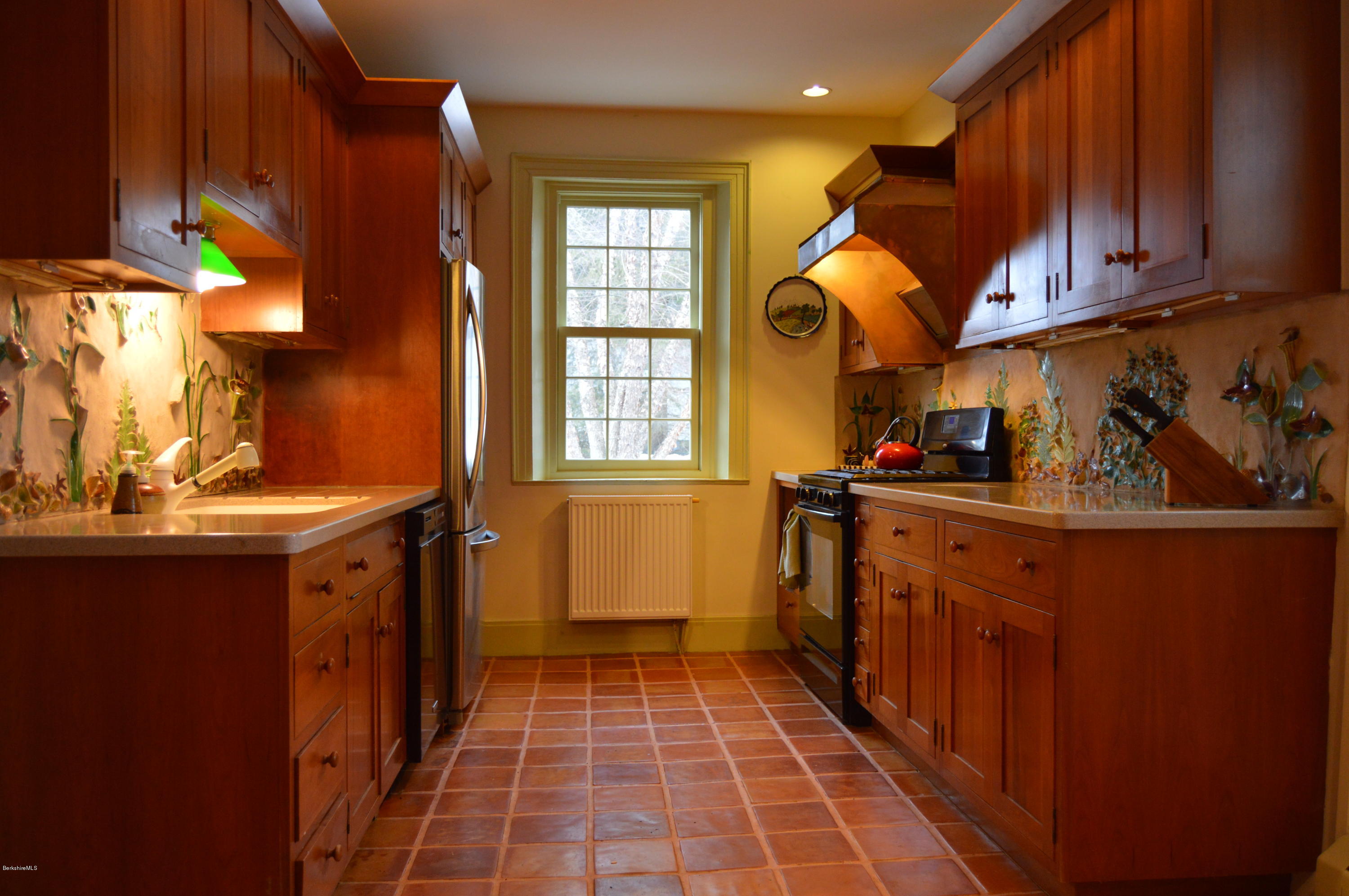 61 Hancock Road Williamstown, MA 01267 - Photo 9 of 46 kitchen