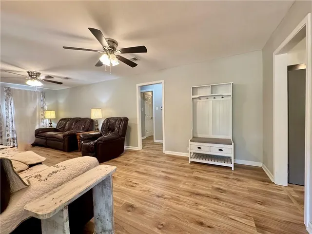 $205,000 | 17 Dauzat Lane, Pineville, LA 71360