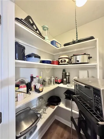 $205,000 | 17 Dauzat Lane, Pineville, LA 71360