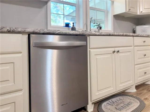 $205,000 | 17 Dauzat Lane, Pineville, LA 71360