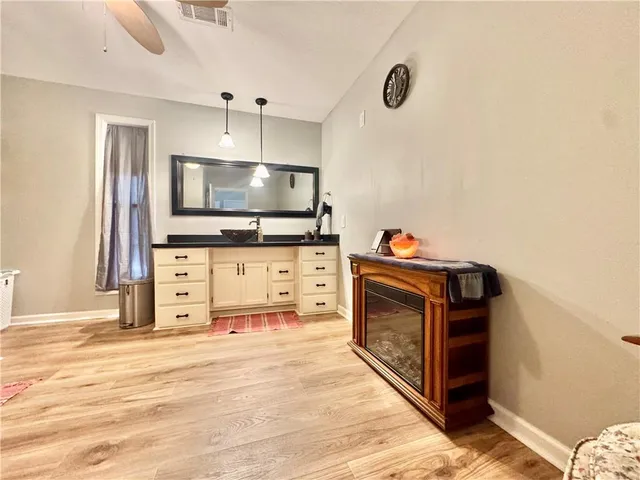 $205,000 | 17 Dauzat Lane, Pineville, LA 71360