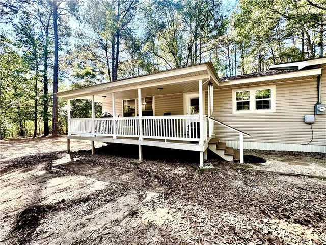 $205,000 | 17 Dauzat Lane, Pineville, LA 71360