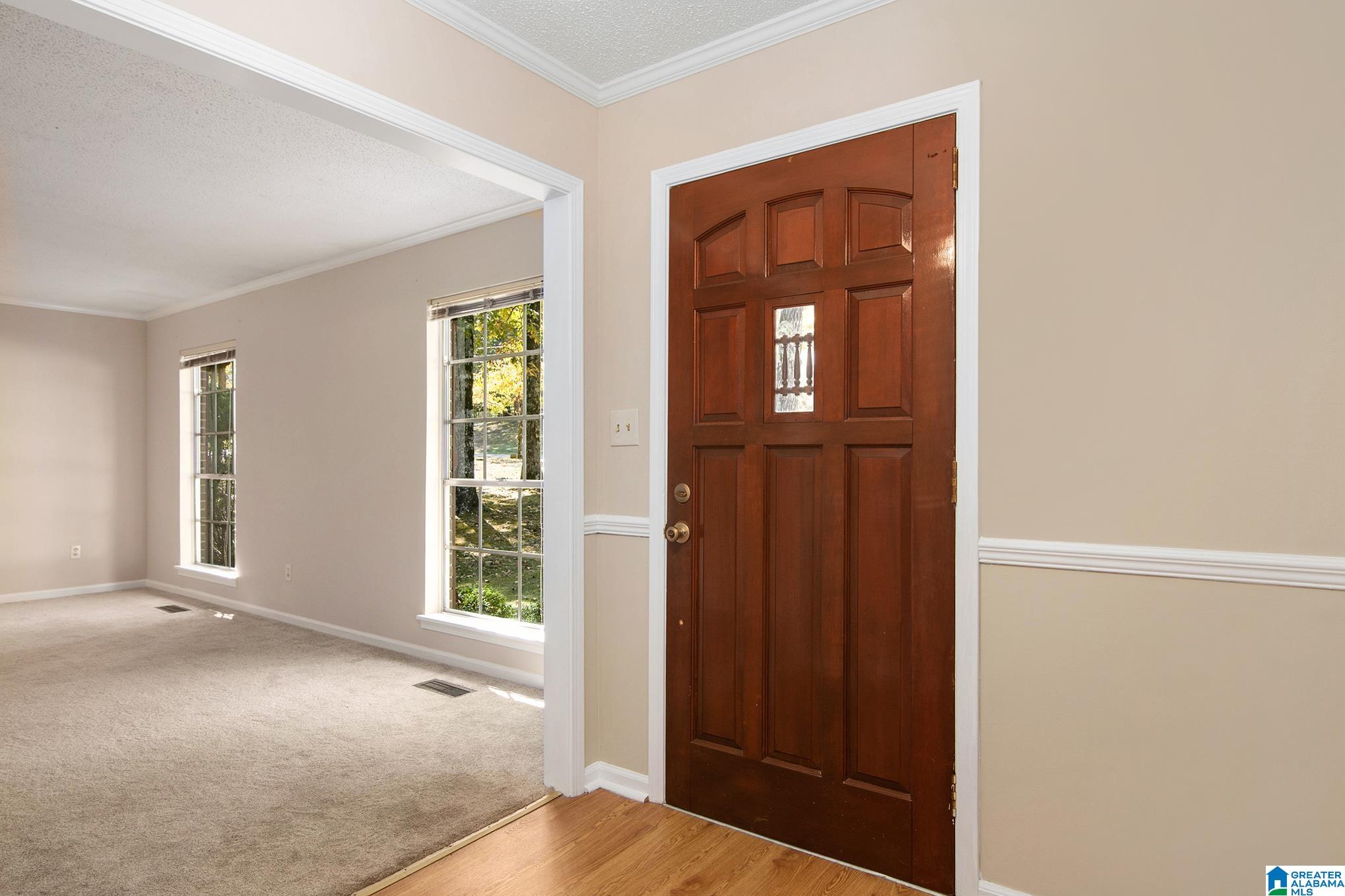1805 Indian Hills Road Pelham, AL 35124 - Photo 4 of 31