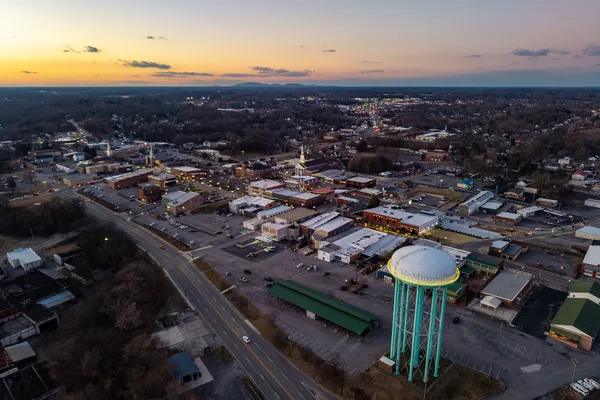 $625,000 | 209 East Main Street, Unit 100, McMinnville, TN 37110