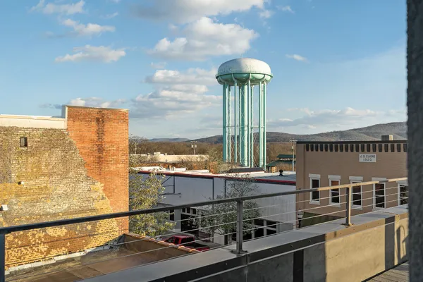 $625,000 | 209 East Main Street, Unit 100, McMinnville, TN 37110
