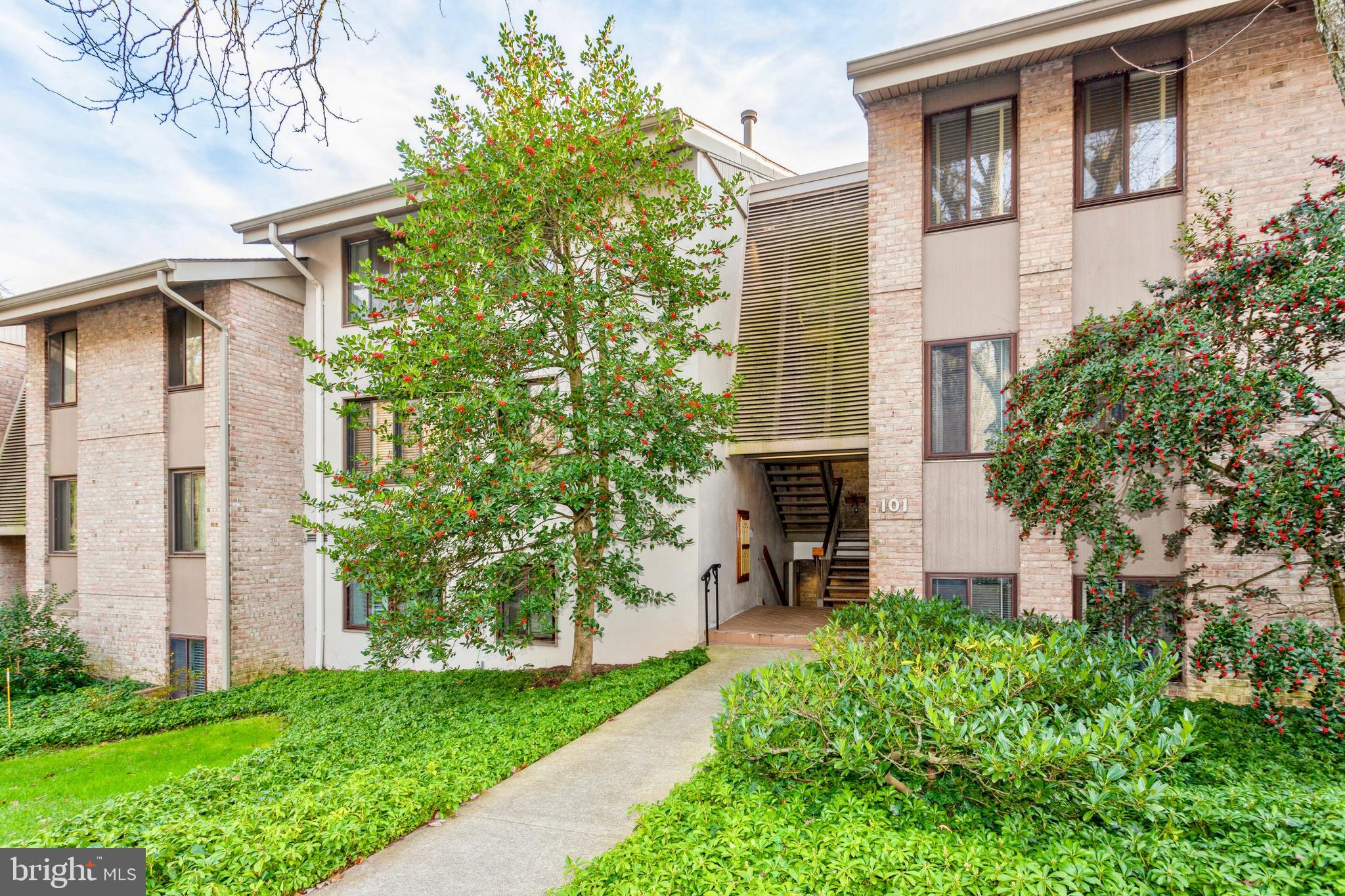 101 Cross Keys Road, Unit R101E Baltimore, MD 21210 - Photo 1 of 46 Exterior Front