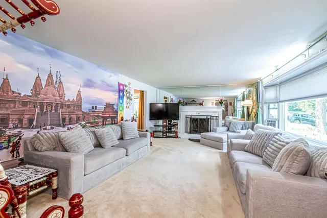 $660,000 | 10 Todd Road, Nashua, NH 03064