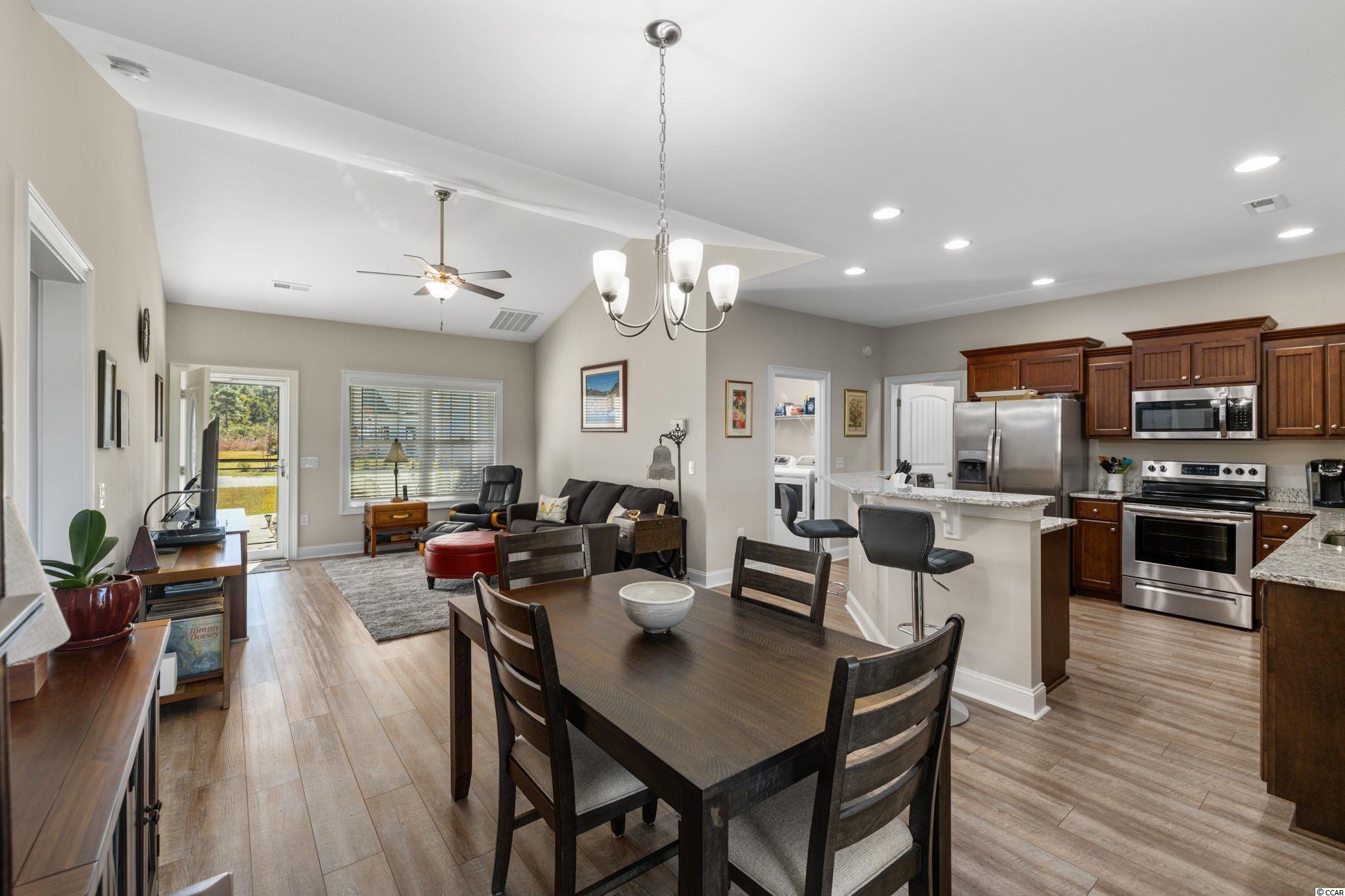 302 Copperwood Loop Conway, SC 29526 - Photo 5 of 37 Gallery Image 5