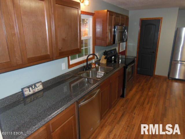 1398 Longleaf Lane Flora, IL 62839 - Photo 36 of 50 Gallery Image 36