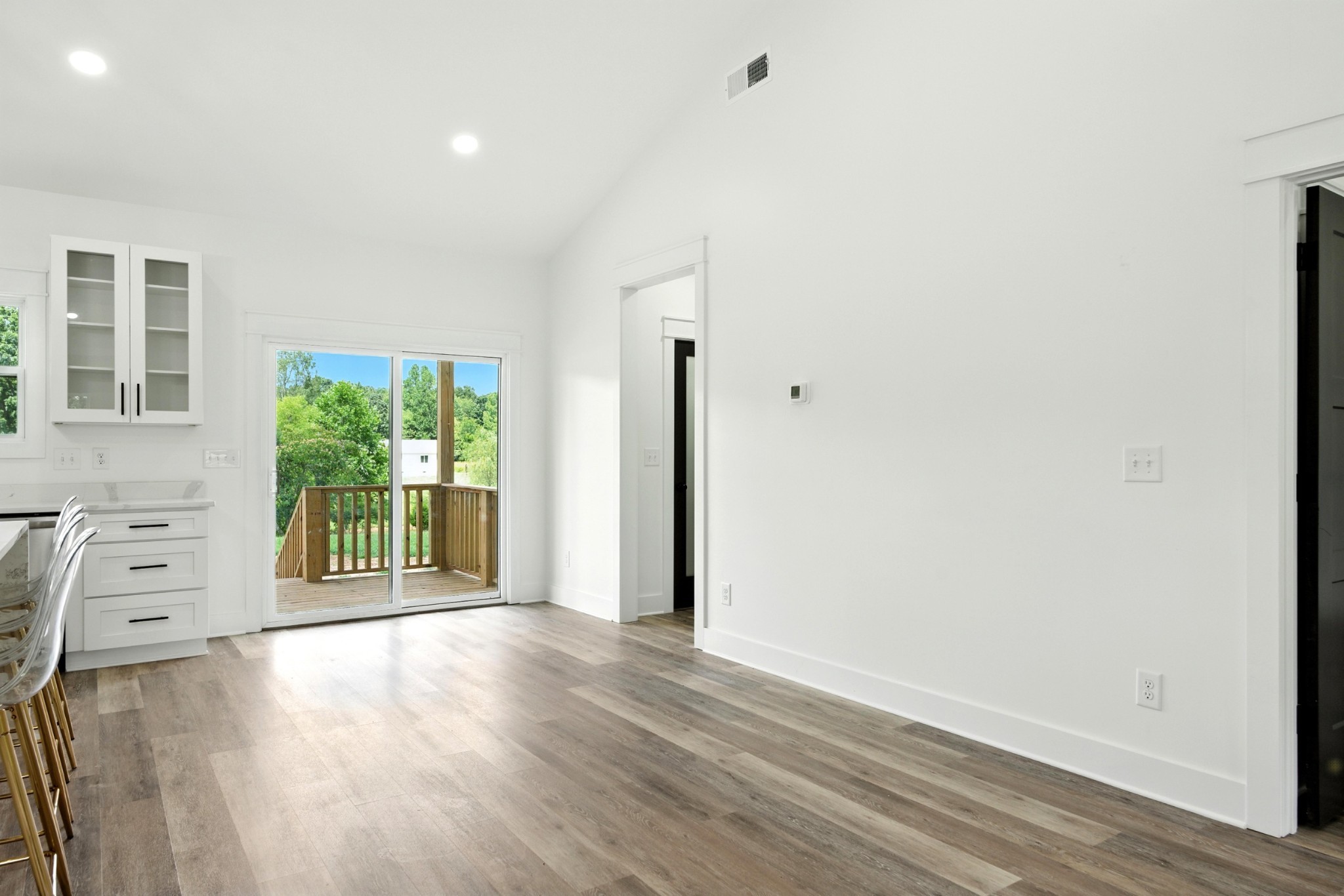 607 Collier Bend Road Charlotte, TN 37036 - Photo 19 of 40