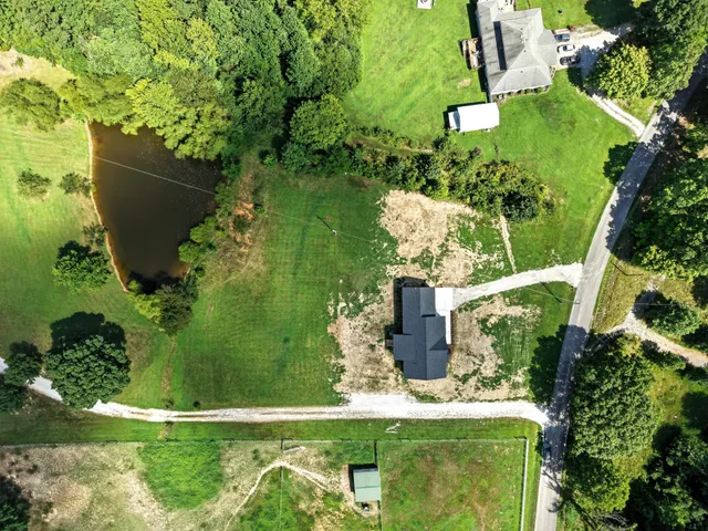 $449,900 | 607 Collier Bend Road, Charlotte, TN 37036