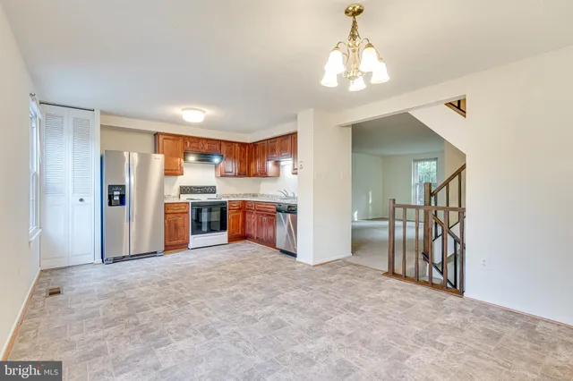 $2,700 | 6518 Alexis Lane, Springfield, VA 22152