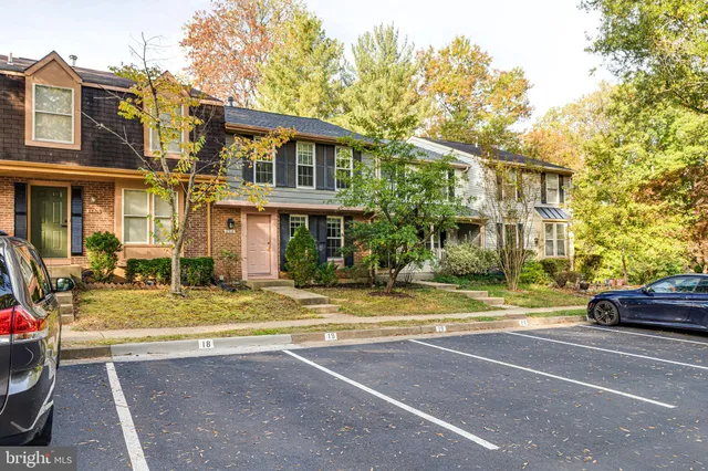 $2,700 | 6518 Alexis Lane, Springfield, VA 22152