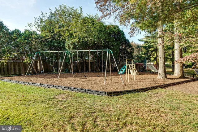 $2,700 | 6518 Alexis Lane, Springfield, VA 22152