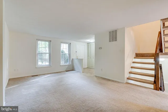 $2,700 | 6518 Alexis Lane, Springfield, VA 22152