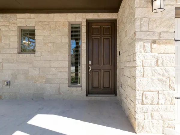 $2,350 | 2300 Ringstaff Road, Leander, TX 78641