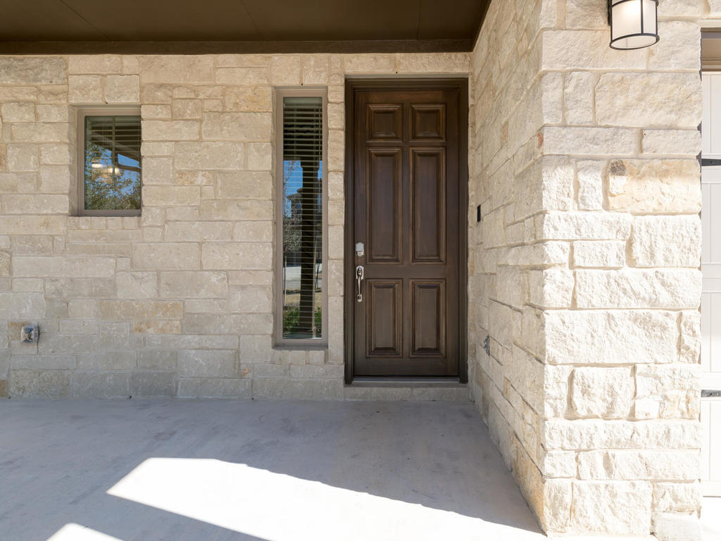 2300 Ringstaff Road Leander, TX 78641 - Photo 4 of 27