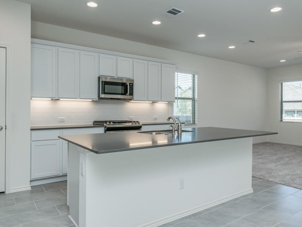 2300 Ringstaff Road Leander, TX 78641 - Photo 8 of 27