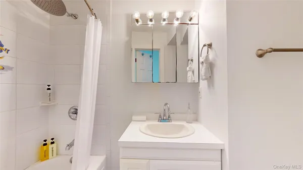 $44,000 | 750 Dune Road, West Hampton Dunes, NY 11978