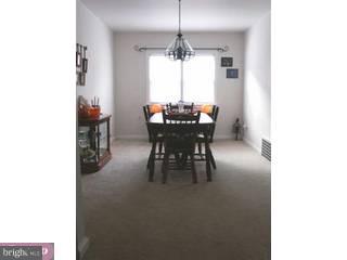 256 Barclay Road Upper Darby, PA 19082 - Photo 3 of 6