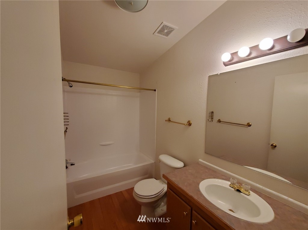 205 Calvin Road Cinebar, WA 98533 - Photo 20 of 38 Gallery Image 20