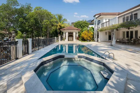 $11,250,000 | 277 Veleros Court, Coral Gables, FL 33143