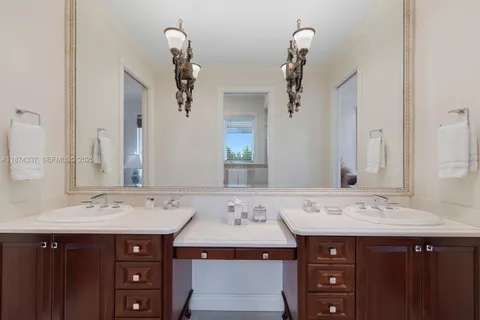 $11,250,000 | 277 Veleros Court, Coral Gables, FL 33143