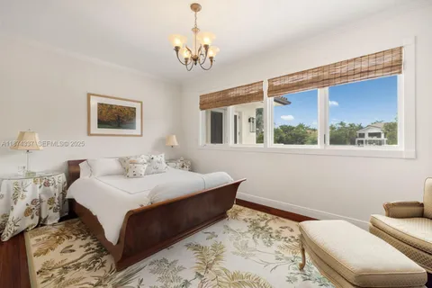 $11,250,000 | 277 Veleros Court, Coral Gables, FL 33143