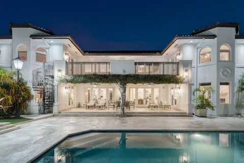 $11,250,000 | 277 Veleros Court, Coral Gables, FL 33143