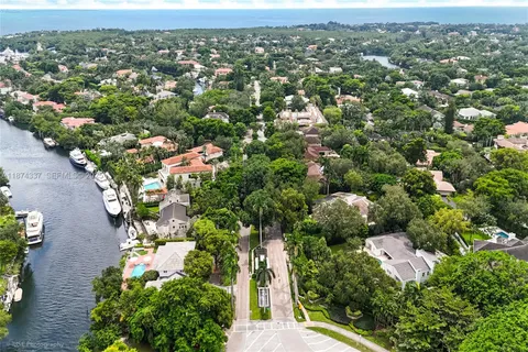 $11,250,000 | 277 Veleros Court, Coral Gables, FL 33143